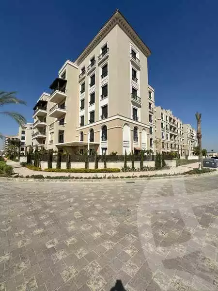 https://aqarmap.com.eg/ar/listing/6437108-for-rent-cairo-el-sheikh-zayed-city-compounds-kmbwnd-fyldj-wyst-dr-llttwyr