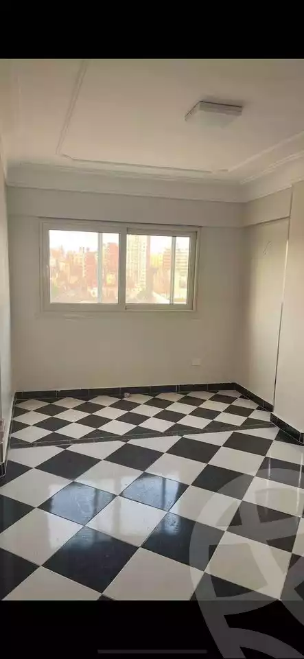 https://aqarmap.com.eg/en/listing/6438174-for-sale-alexandria-krmwz