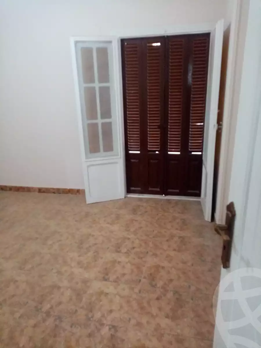 https://aqarmap.com.eg/ar/listing/6438166-for-sale-cairo-el-zaytun-lzytwn-lbhry-salim-al-awal-st