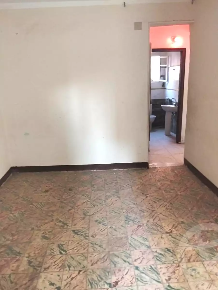 https://aqarmap.com.eg/ar/listing/6438505-for-rent-cairo-ain-shams-mnshy-lthryr