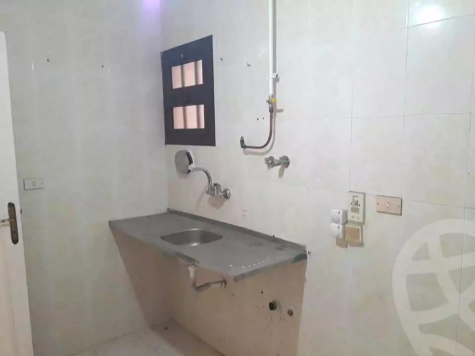 https://aqarmap.com.eg/en/listing/6439361-for-sale-alexandria-el-mandara-nabawy-al-mohandes-st