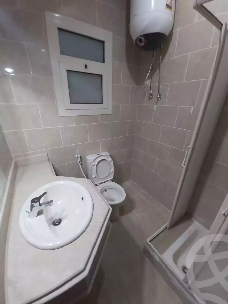 https://aqarmap.com.eg/ar/listing/6441036-for-rent-cairo-el-sheikh-zayed-city-compounds-dh-drys