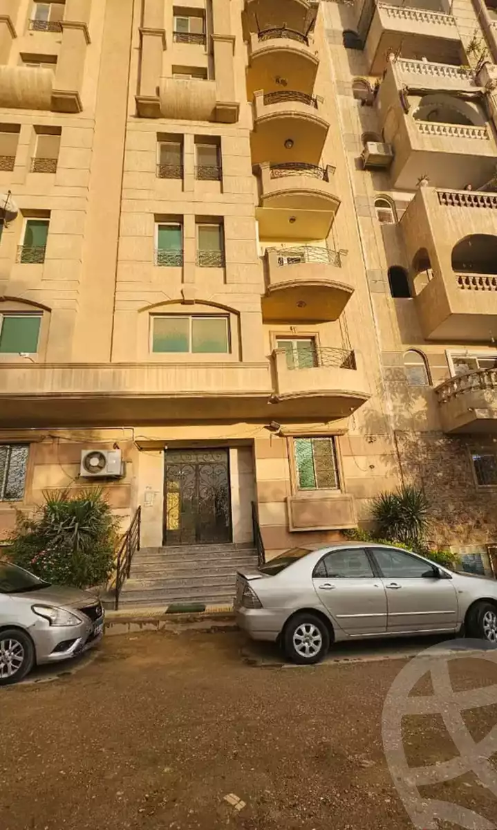 https://aqarmap.com.eg/en/listing/6442293-for-sale-cairo-mokattam-el-hadabah-el-wosta-taqseem-el-mostakbal