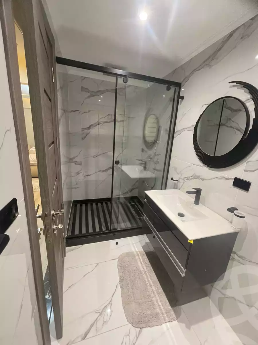 https://aqarmap.com.eg/en/listing/6442600-for-sale-cairo-new-cairo-compounds-mwrd-fq-llttwyr