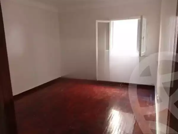 https://aqarmap.com.eg/en/listing/6443916-for-sale-alexandria-ganaklis