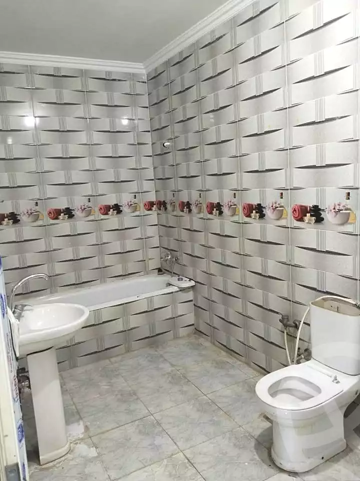 https://aqarmap.com.eg/ar/listing/6444159-for-rent-qalyubia-shubra-el-khaima-shubra-el-khaima-city-ahmed-oraby-st