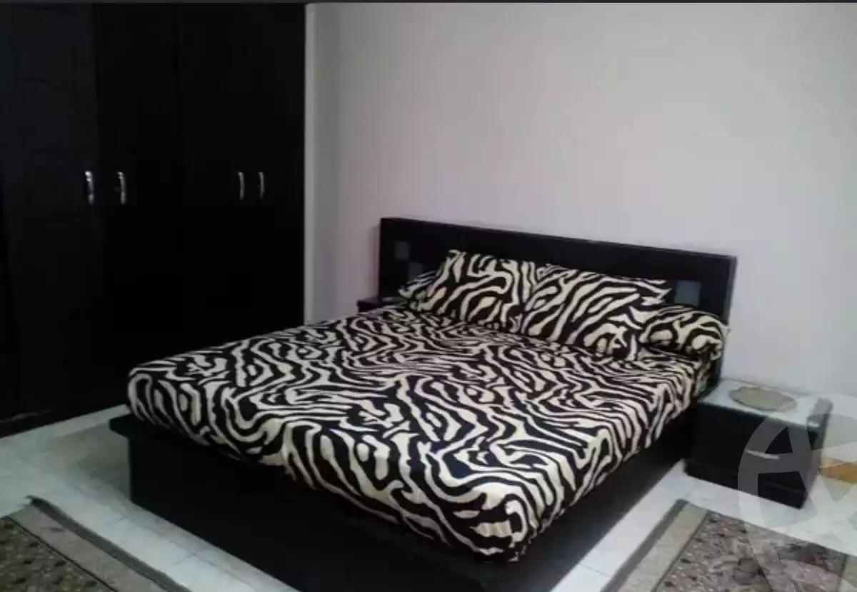 https://aqarmap.com.eg/en/listing/6444806-for-sale-cairo-ain-shams-ahmed-esmat-st
