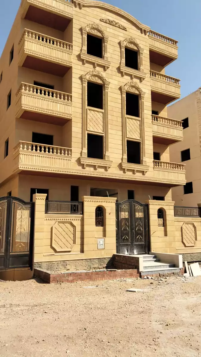 https://aqarmap.com.eg/ar/listing/6445338-for-sale-cairo-badr-city-hai-el-ashgar-featured-neighborhood-bait-el-watan