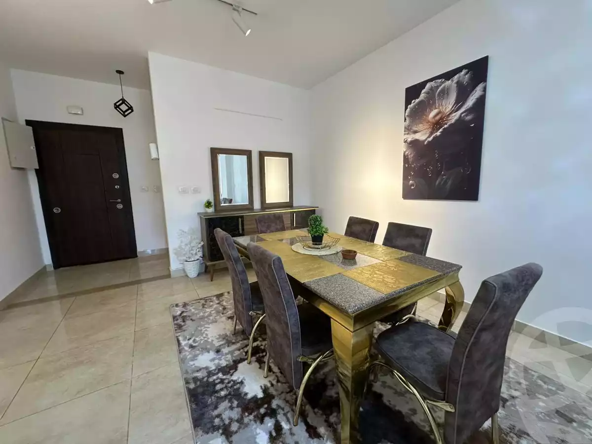 https://aqarmap.com.eg/ar/listing/6445828-for-rent-cairo-new-cairo-compounds-fifth-square