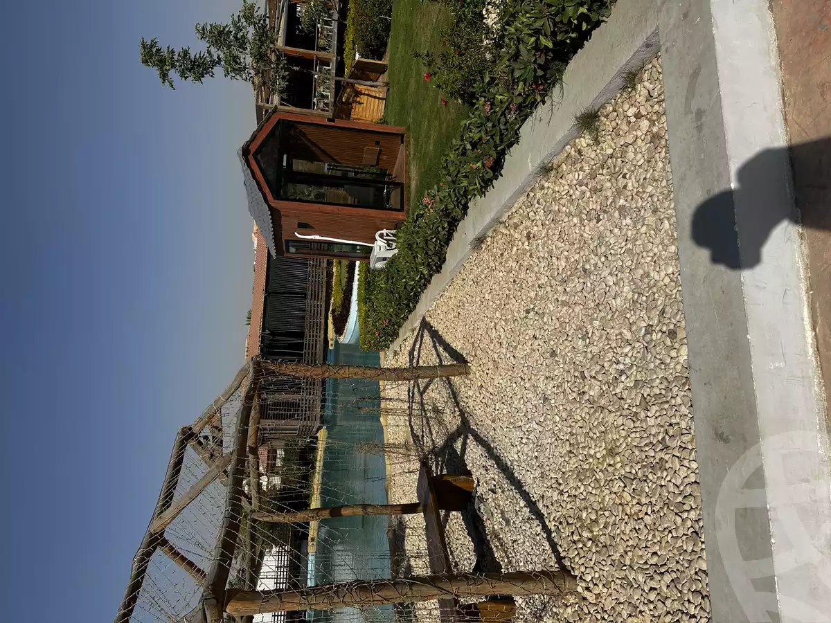 https://aqarmap.com.eg/en/listing/6251410-for-sale-cairo-new-cairo-compounds-hyde-park-greens-hyde-park-compound