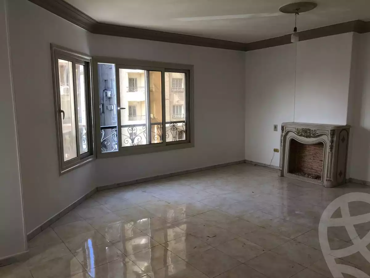 https://aqarmap.com.eg/ar/listing/6447039-for-sale-cairo-el-maadi-degla-street-199