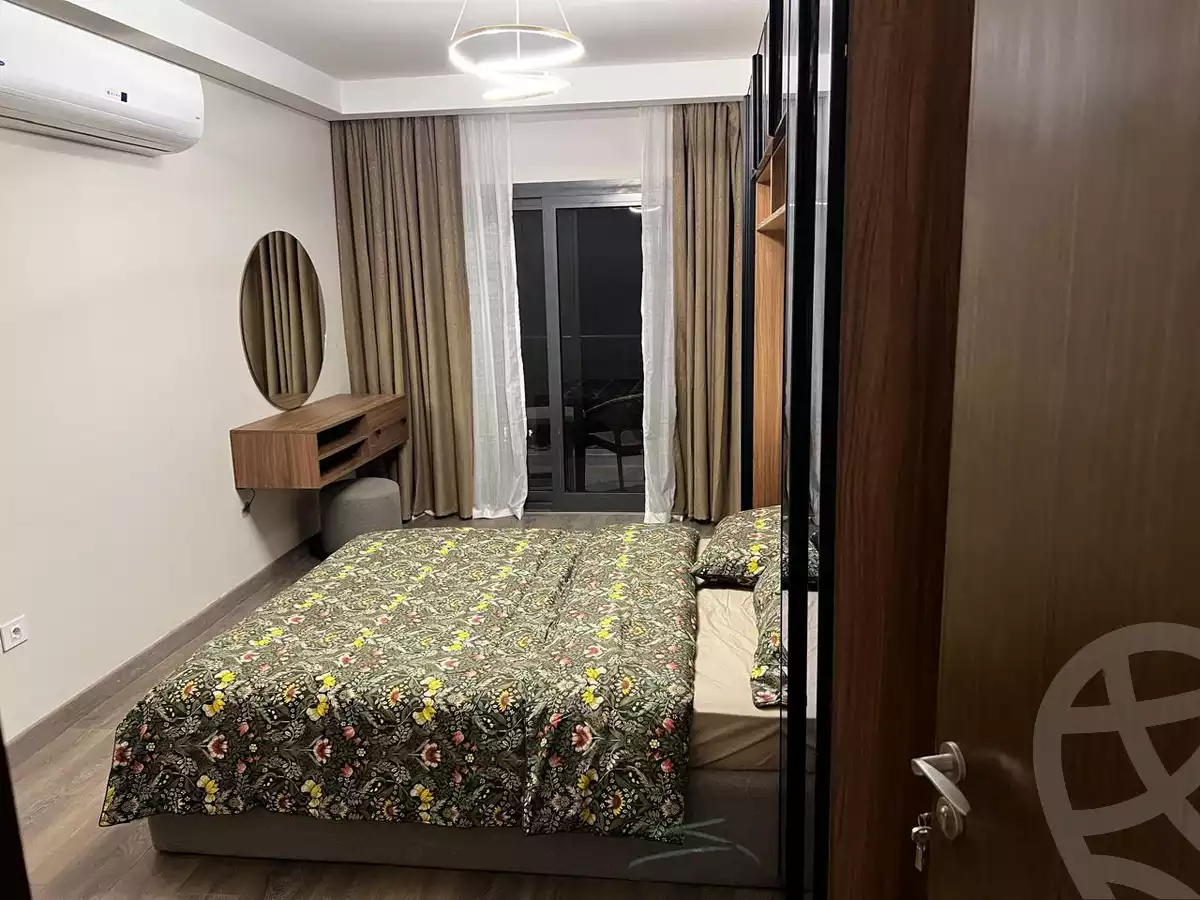 https://aqarmap.com.eg/en/listing/6448247-for-rent-cairo-el-sheikh-zayed-city-compounds-zyd-wr-llttwyr-park-towers-zed-el-sheikh-zayed-compound