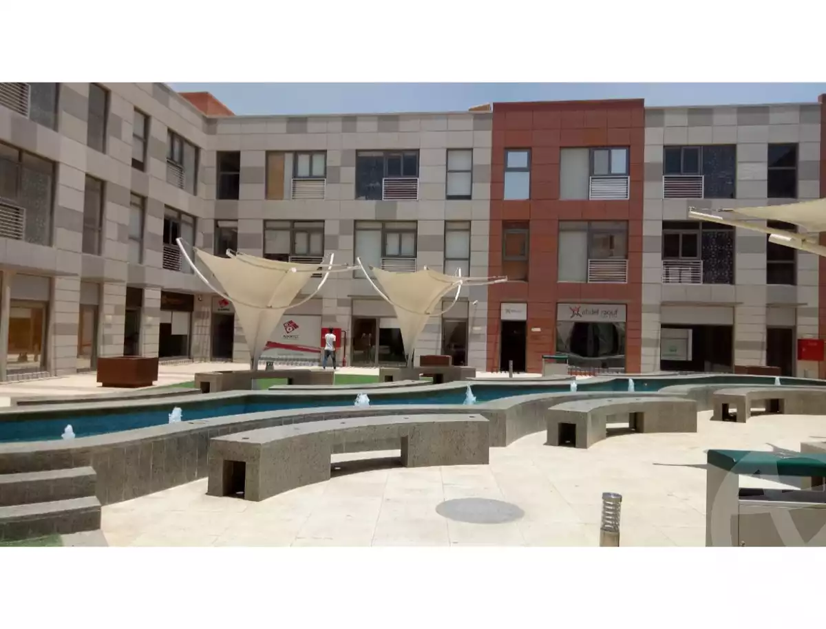 https://aqarmap.com.eg/en/listing/6448965-for-sale-cairo-el-sheikh-zayed-city-compounds-the-courtyard-mall-dorra