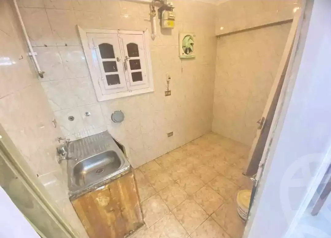 https://aqarmap.com.eg/ar/listing/6449492-for-sale-alexandria-el-asafra-shr-45
