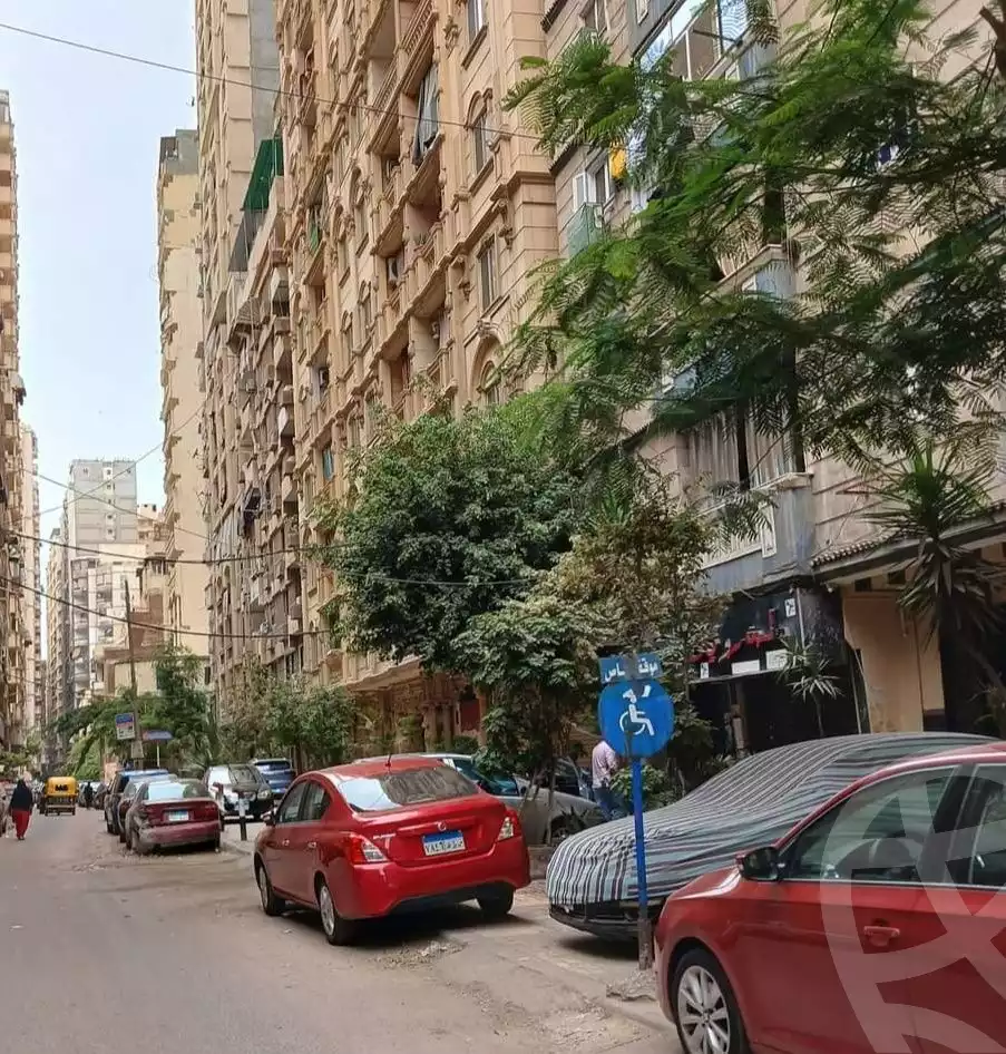 https://aqarmap.com.eg/en/listing/6450166-for-sale-alexandria-el-asafra-menaa-aghadir-st