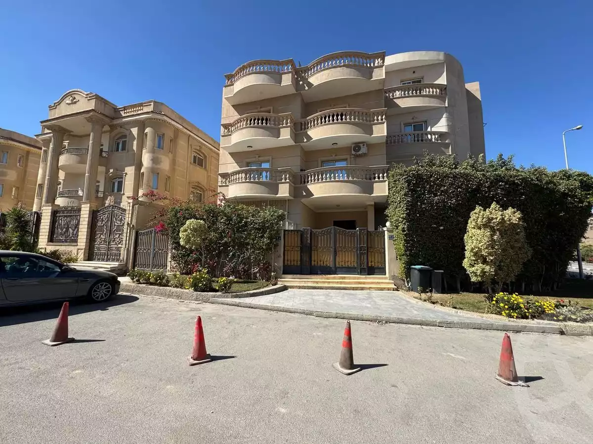 https://aqarmap.com.eg/en/listing/6450348-for-sale-cairo-new-cairo-el-banafsg-el-banafsag-12