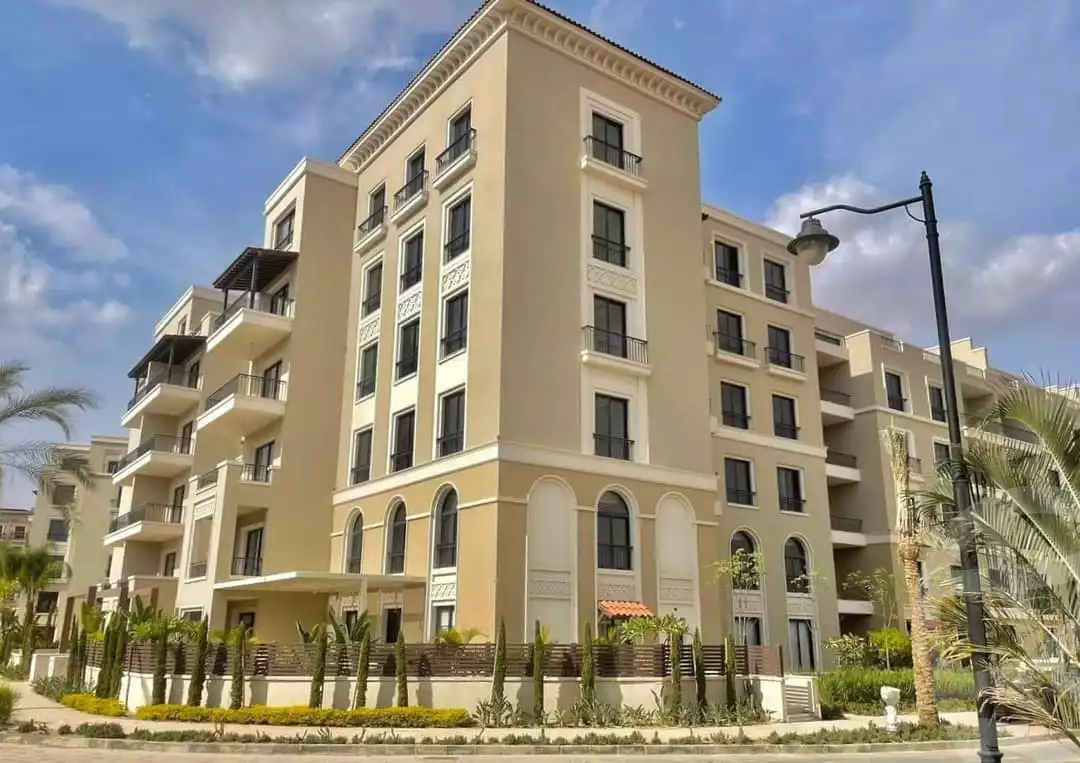 https://aqarmap.com.eg/en/listing/6451975-for-sale-cairo-el-sheikh-zayed-city-compounds-kmbwnd-fyldj-wyst-dr-llttwyr