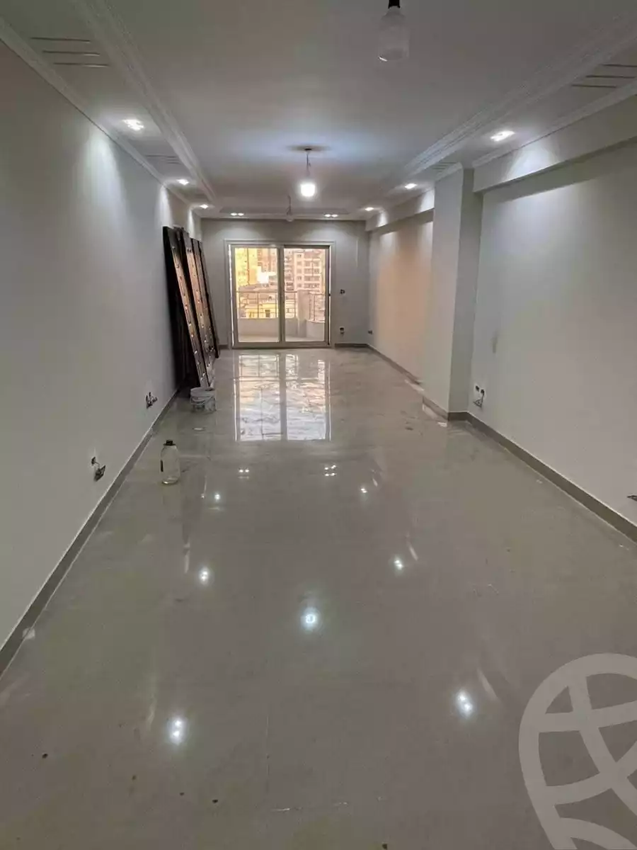https://aqarmap.com.eg/ar/listing/6453536-for-sale-alexandria-camp-cesar-port-said-street