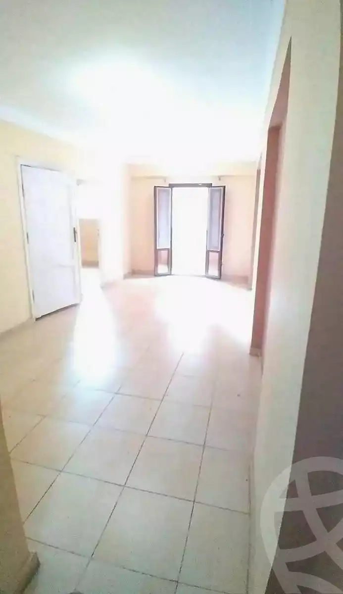 https://aqarmap.com.eg/ar/listing/6454010-for-sale-alexandria-sydy-bshr-sydy-bshr-bhry-shr-mhmwd-l-yswy