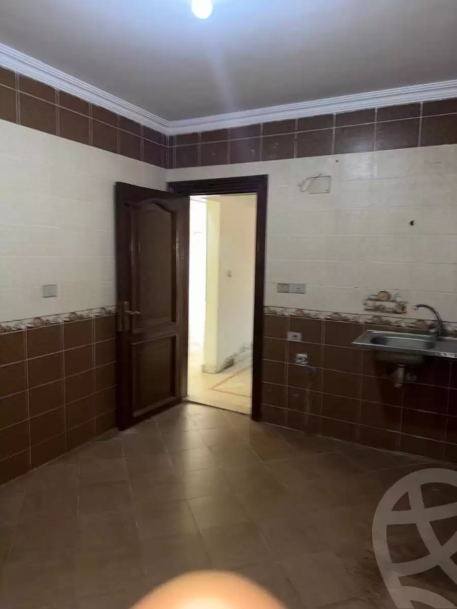 https://aqarmap.com.eg/ar/listing/6454381-for-rent-cairo-6th-of-october-central-axis