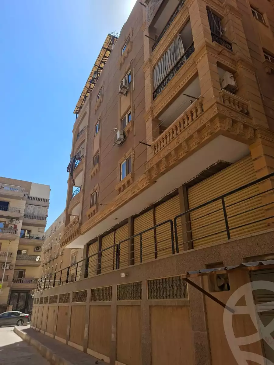 https://aqarmap.com.eg/en/listing/6456211-for-sale-cairo-mokattam-el-hadabah-el-wosta-compounds-safa-compound