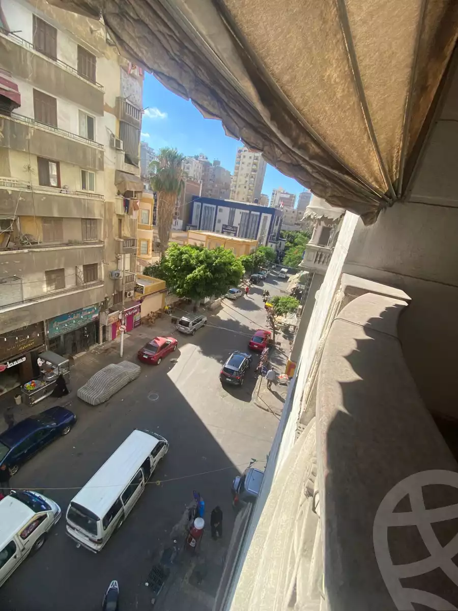 https://aqarmap.com.eg/en/listing/6457382-for-sale-alexandria-moharram-bey-el-rasafa-st
