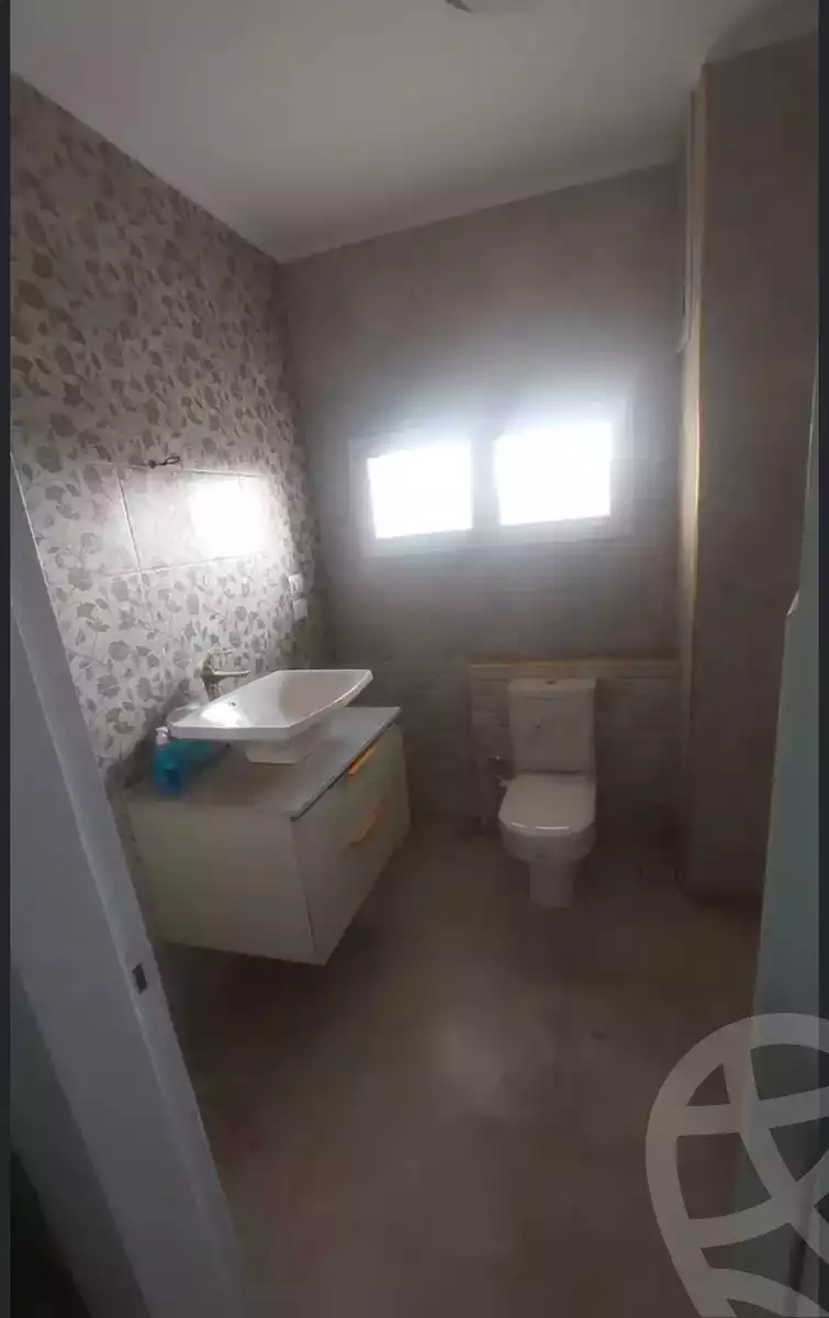 https://aqarmap.com.eg/en/listing/6457561-for-sale-cairo-shoubra-corniche-el-nile-st