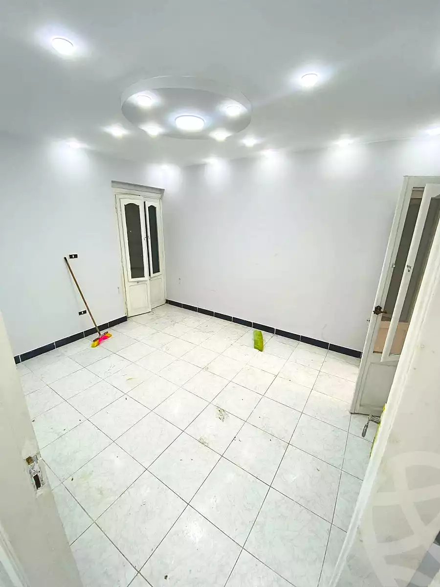 https://aqarmap.com.eg/ar/listing/6457730-for-sale-alexandria-l-jmy-lbytsh-shahr-al-assal-st