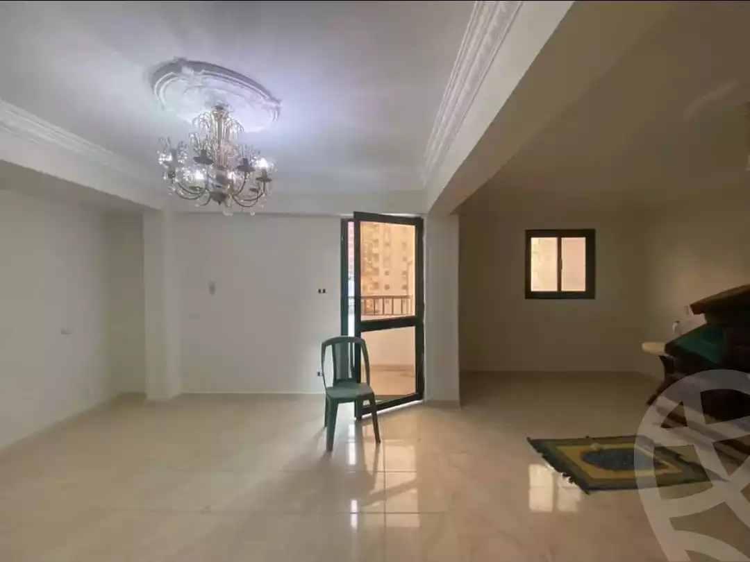 https://aqarmap.com.eg/en/listing/6460350-for-sale-alexandria-ganaklis