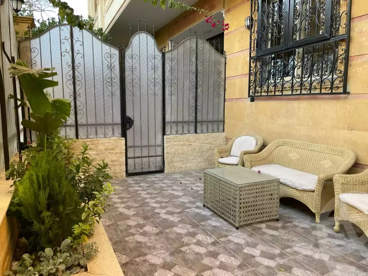 https://aqarmap.com.eg/en/listing/6461370-for-sale-cairo-new-cairo-gharb-arabila-doctor-hani-maher-st