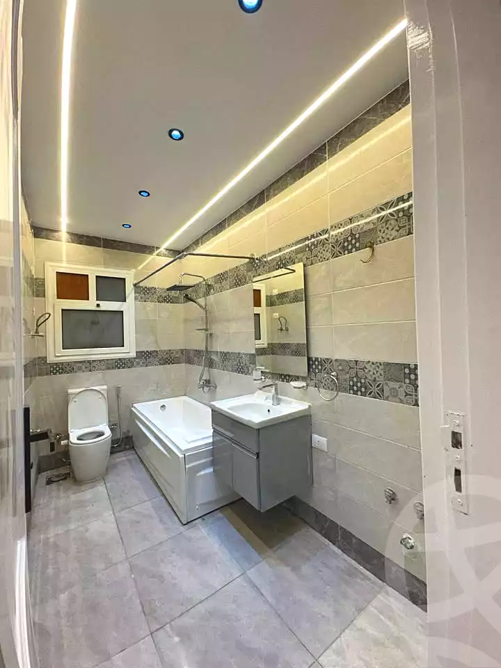 https://aqarmap.com.eg/ar/listing/6462873-for-sale-cairo-mokattam-el-hadabah-el-wosta-el-mantaqa-el-olaa