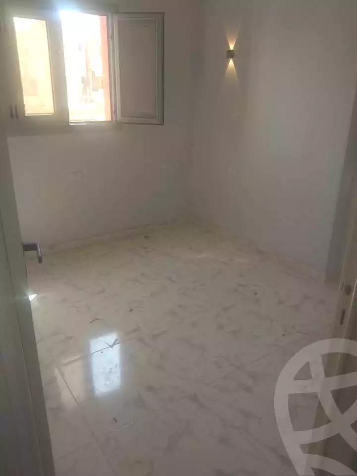 https://aqarmap.com.eg/en/listing/6462884-for-sale-alexandria-l-jmy-el-hanouvel-el-zahraa-city-st
