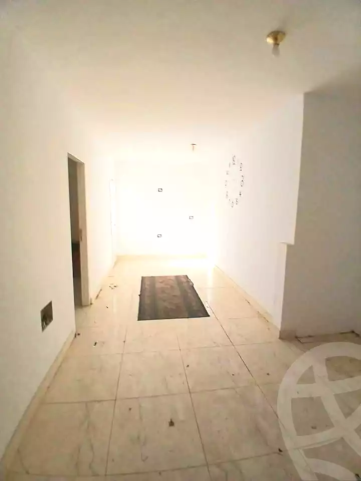 https://aqarmap.com.eg/ar/listing/6464963-for-rent-alexandria-shds