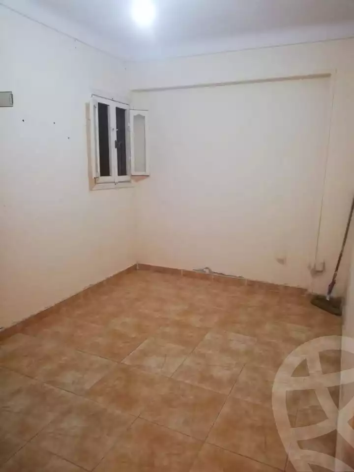 https://aqarmap.com.eg/en/listing/6465937-for-sale-alexandria-sydy-bshr-sydy-bshr-bhry-abo-rdees-st