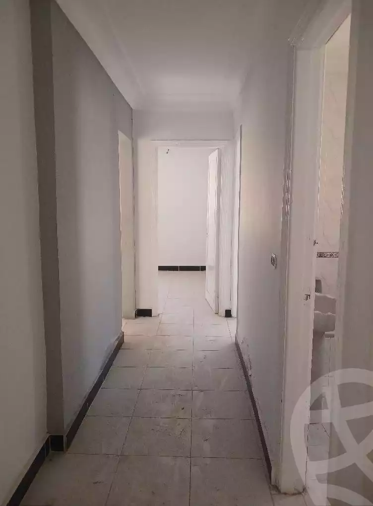 https://aqarmap.com.eg/en/listing/6467532-for-sale-alexandria-l-jmy-el-hanouvel-al-asdakaa-st