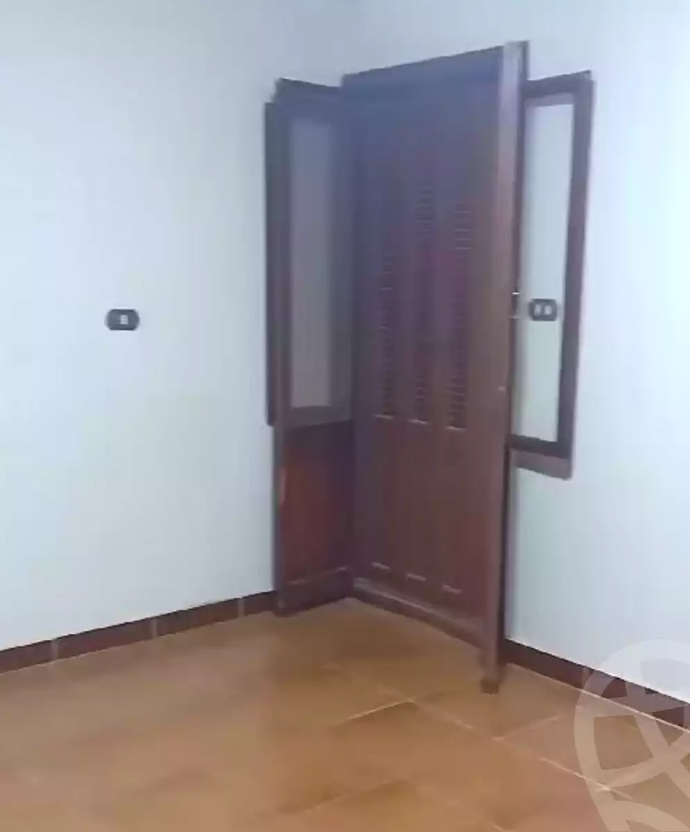 https://aqarmap.com.eg/ar/listing/6468134-for-sale-gharbia-tanta-tanta-city-el-moahda-st