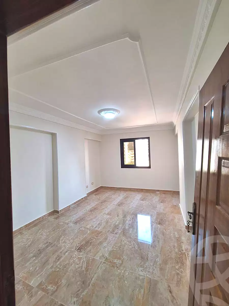 https://aqarmap.com.eg/en/listing/6469574-for-sale-alexandria-sydy-bshr-sydy-bshr-bhry-shr-mhmwd-l-yswy