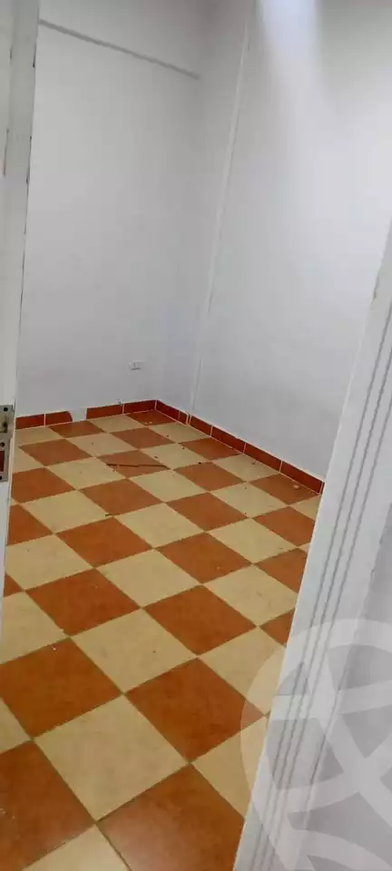 https://aqarmap.com.eg/ar/listing/6463848-for-sale-alexandria-l-jmy-lbytsh-al-samalehy-1-st