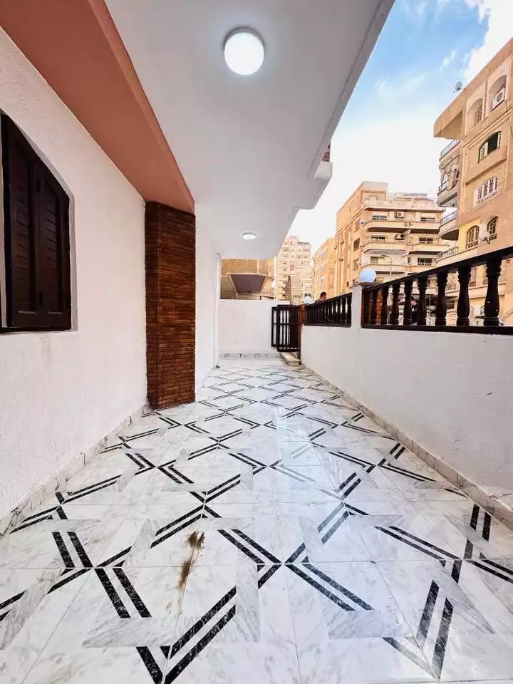 https://aqarmap.com.eg/ar/listing/6472018-for-sale-alexandria-l-jmy-shataa-el-nakheel