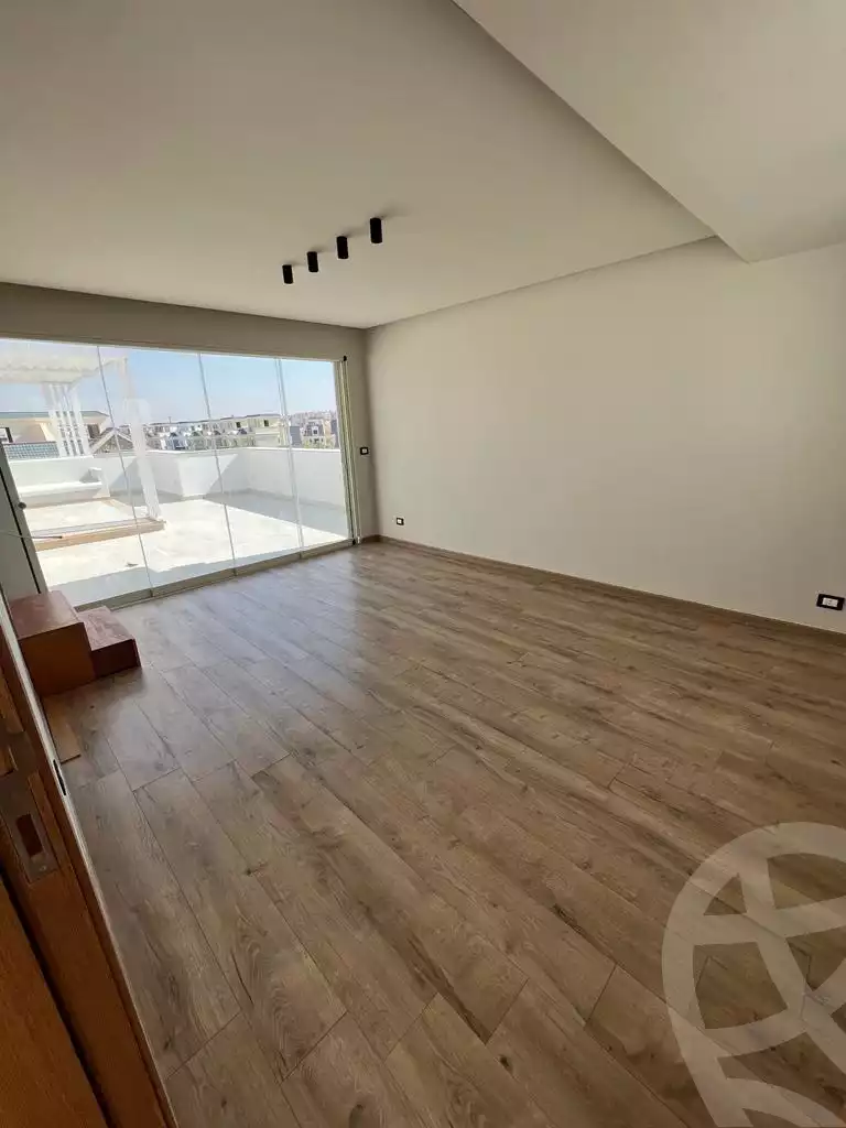 https://aqarmap.com.eg/en/listing/6473878-for-sale-cairo-6th-of-october-compounds-mountain-view-chillout-park-mountain-view-lakeside