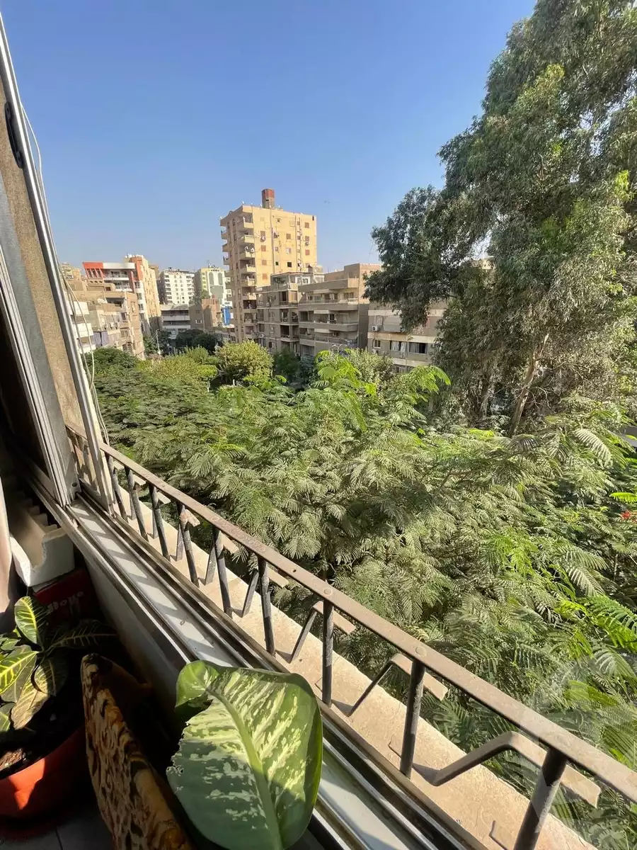 https://aqarmap.com.eg/en/listing/6478340-for-sale-cairo-heliopolis-ard-el-golf-mostafa-ragab-st