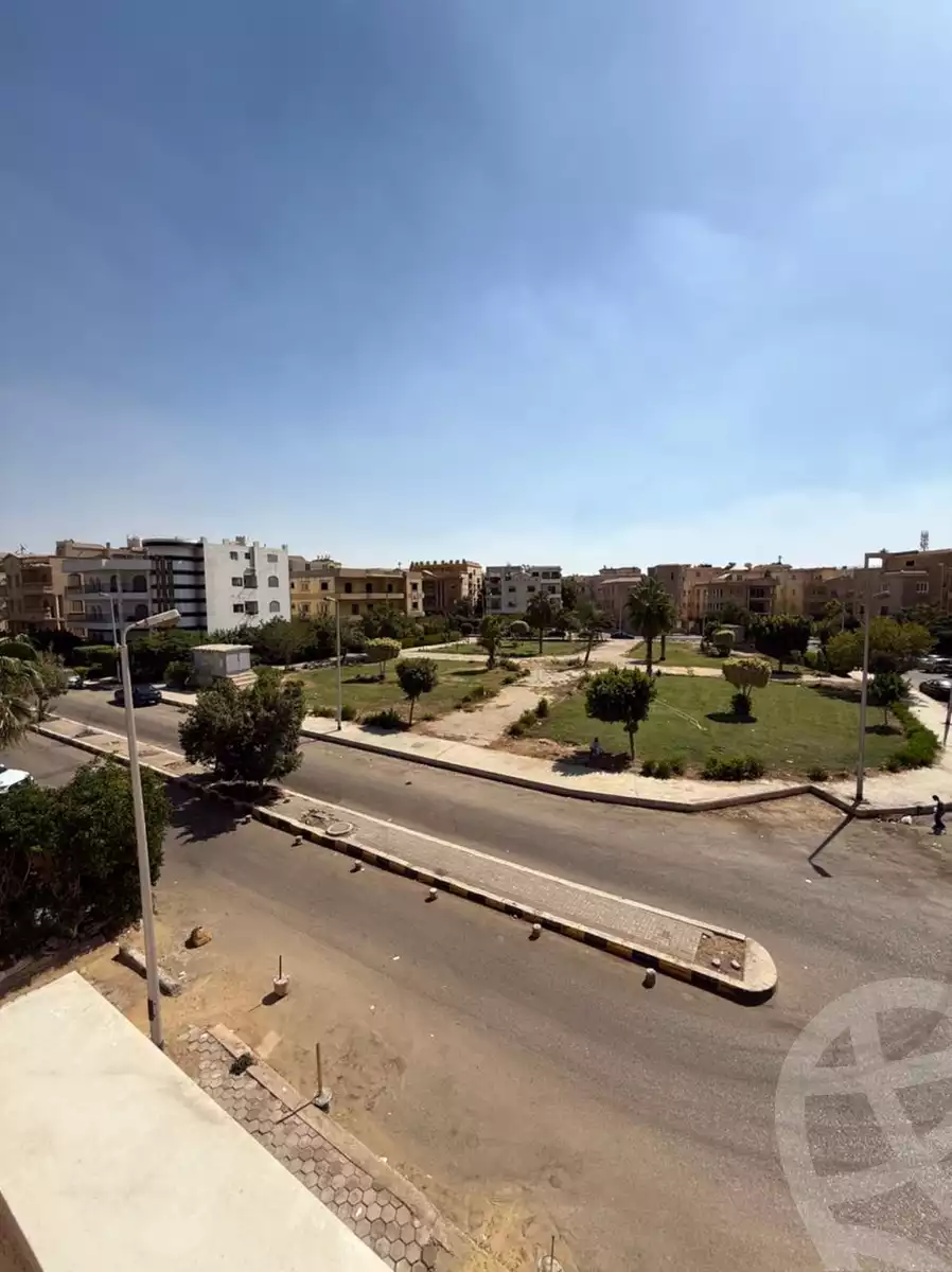 https://aqarmap.com.eg/ar/listing/6479724-for-rent-cairo-new-cairo-el-ahyaa-fifth-neighborhood-akhnaton-st