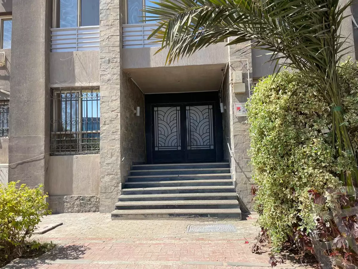 https://aqarmap.com.eg/en/listing/6481526-for-sale-cairo-el-sheikh-zayed-city-el-hay-el-thany-ashaer