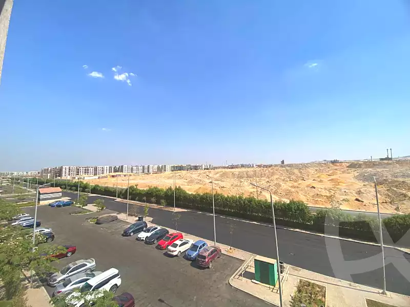 https://aqarmap.com.eg/en/listing/6484309-for-sale-cairo-el-sheikh-zayed-city-compounds-jn-2