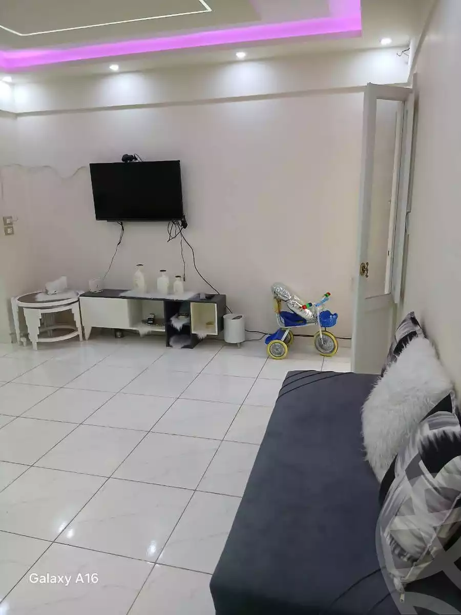 https://aqarmap.com.eg/ar/listing/6484558-for-sale-alexandria-el-asafra-l-sfr-bhry