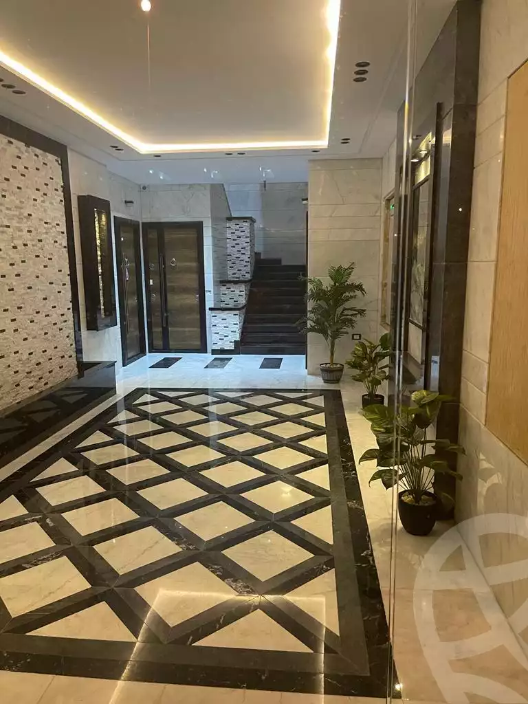 https://aqarmap.com.eg/en/listing/6484781-for-rent-cairo-el-sheikh-zayed-city-el-hay-elsabeaa-lbstn