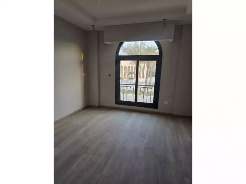 https://aqarmap.com.eg/en/listing/6484897-for-sale-cairo-el-sheikh-zayed-city-compounds-kmbwnd-fyldj-wyst-dr-llttwyr