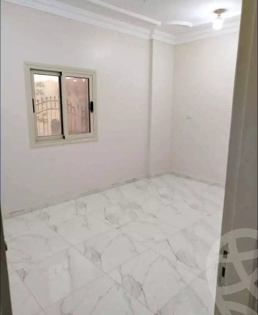 https://aqarmap.com.eg/en/listing/6488266-for-sale-asyut-asyut-city-el-sadat-st