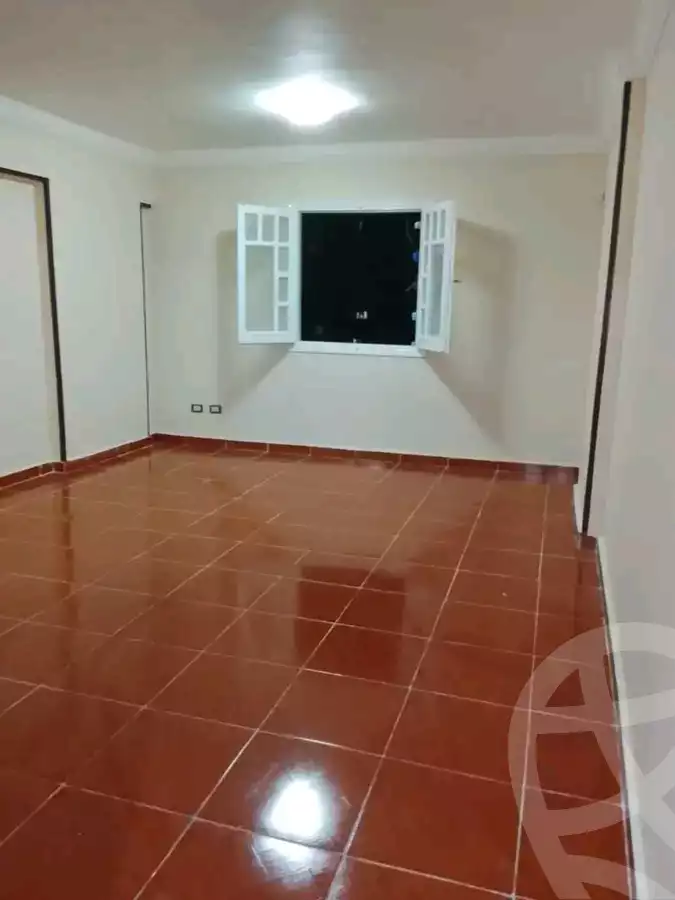https://aqarmap.com.eg/ar/listing/6490749-for-rent-alexandria-l-jmy-lbytsh-zayed-st