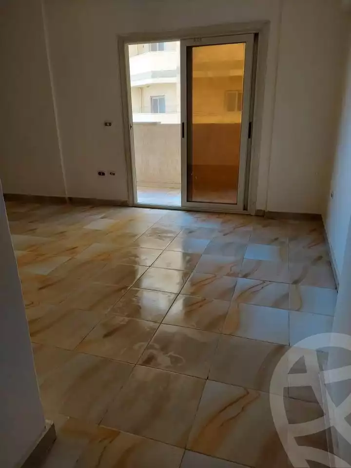 https://aqarmap.com.eg/en/listing/6491533-for-rent-alexandria-el-montazah-el-malek-st